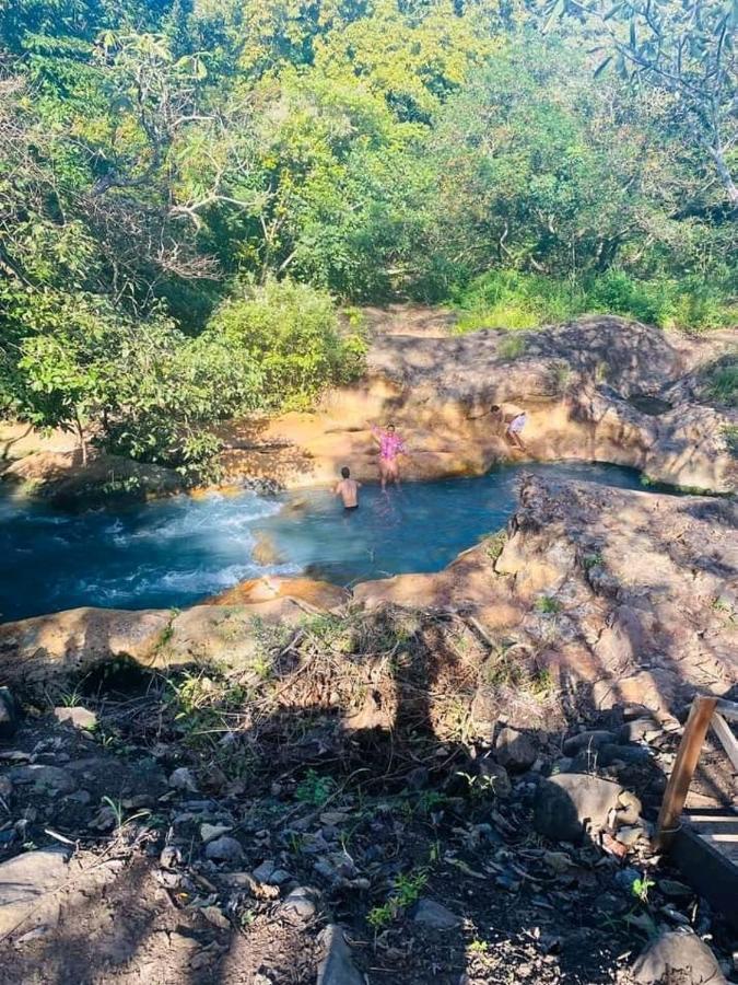 Pochote Lodge Guayabo  المظهر الخارجي الصورة