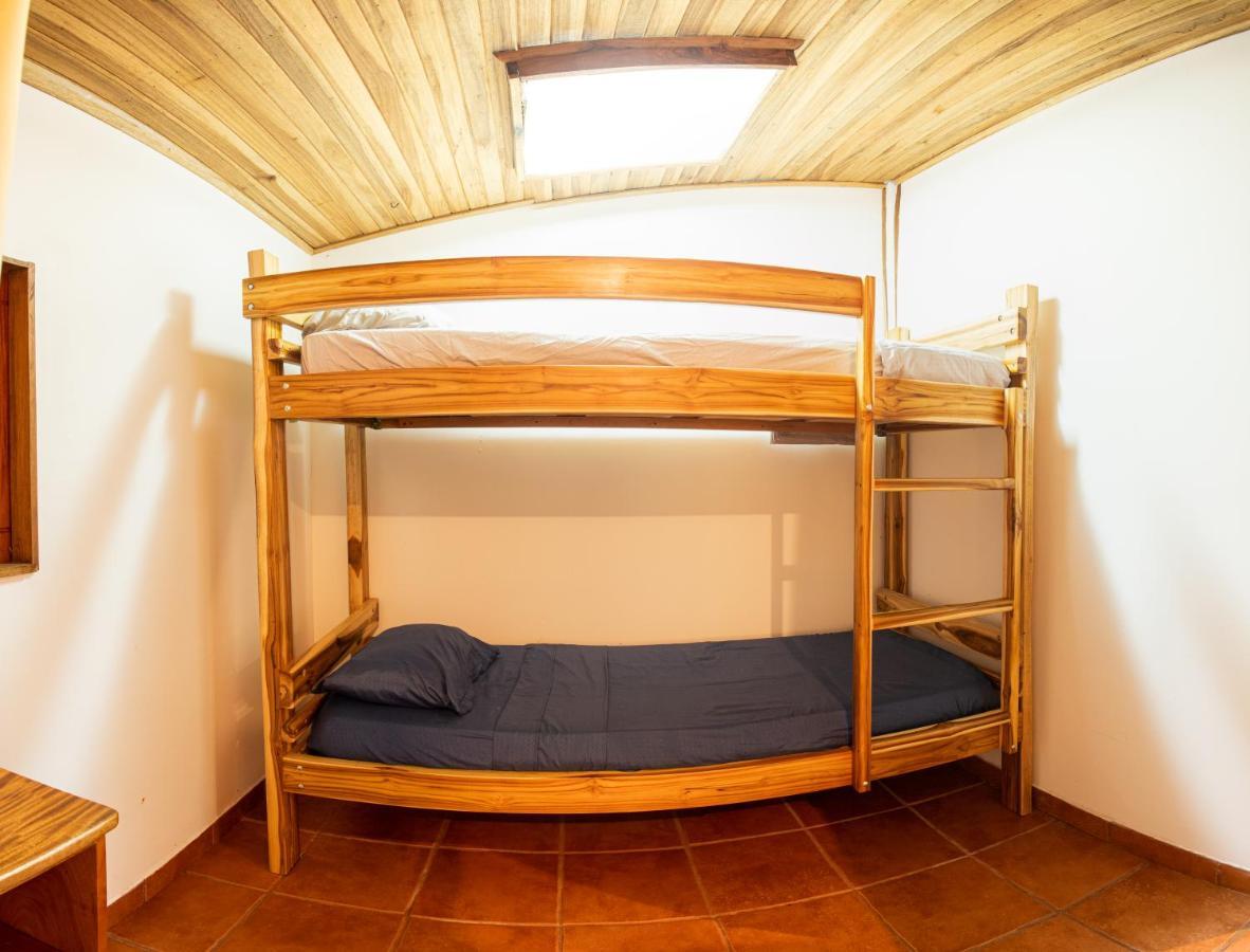 Pochote Lodge Guayabo  المظهر الخارجي الصورة